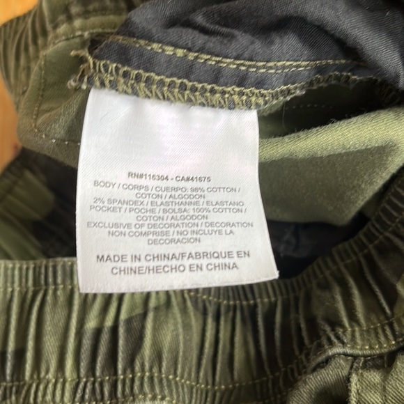 Converse Women’s Camo Green Ankle Length Pants Contrast Side Stripe M - Picture 15 of 16